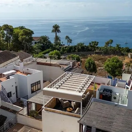 דירה Charming 2br Getaway In Maro- Newly Renovated מארו